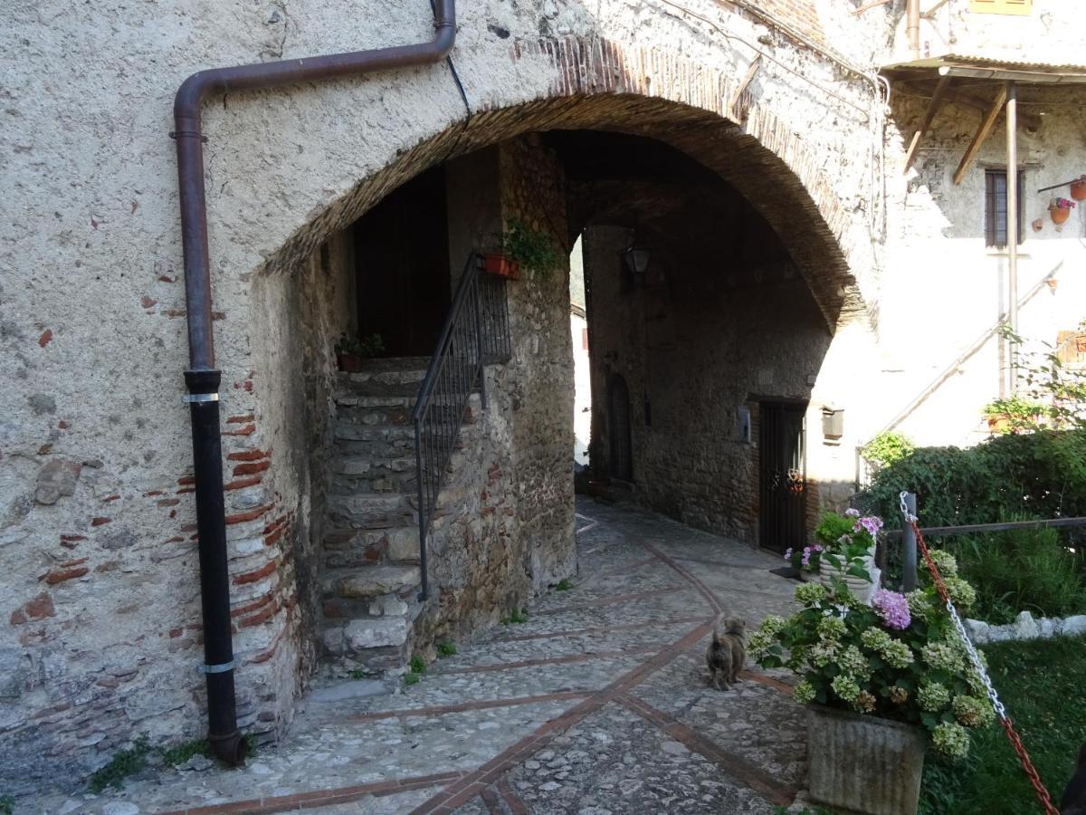 La Bottega Del Fabbro Affitto Breve Villa Contigliano ภายนอก รูปภาพ