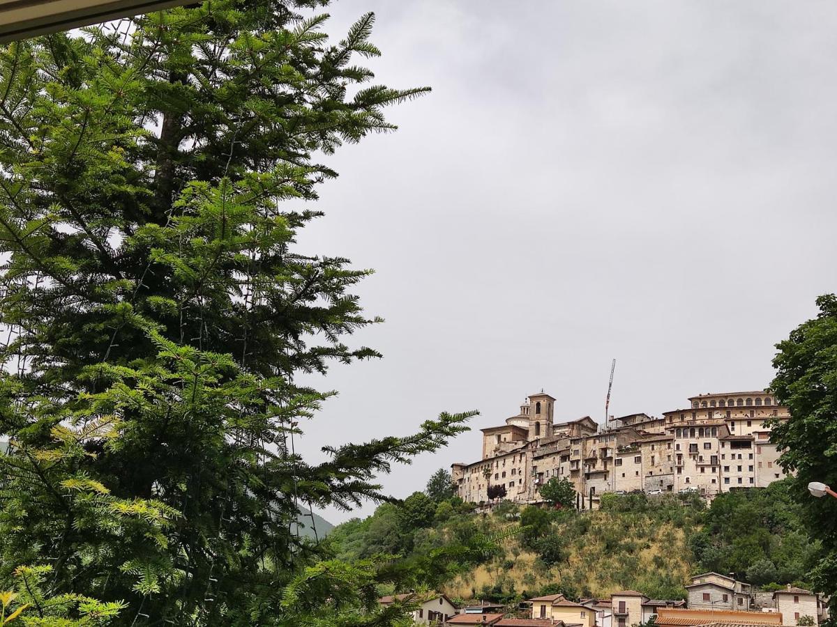 La Bottega Del Fabbro Affitto Breve Villa Contigliano ภายนอก รูปภาพ